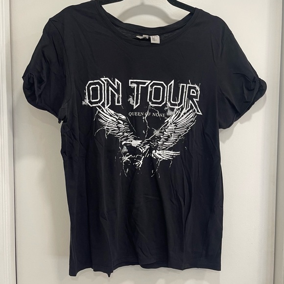 Divided Queen of None On Tour t-shirt. Black and white. Large - Picture 1 of 4